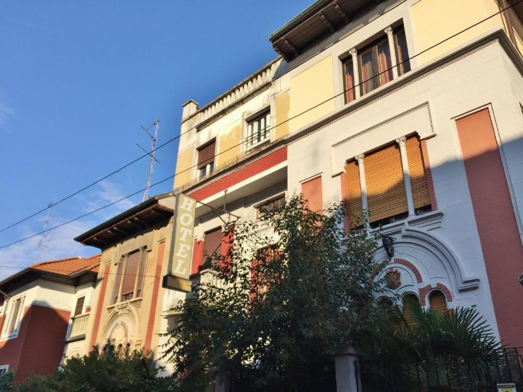 Ambra Boutique Hotel ميلان المظهر الخارجي الصورة